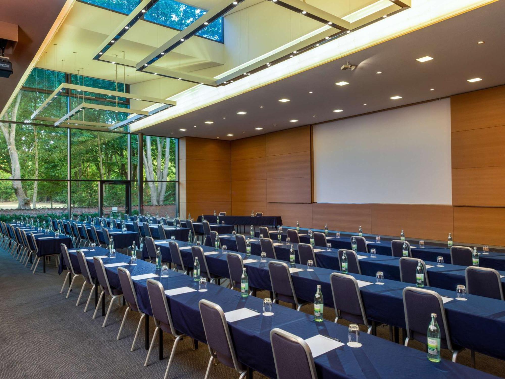 Movenpick Hotel Munster Am Aasee Exterior photo