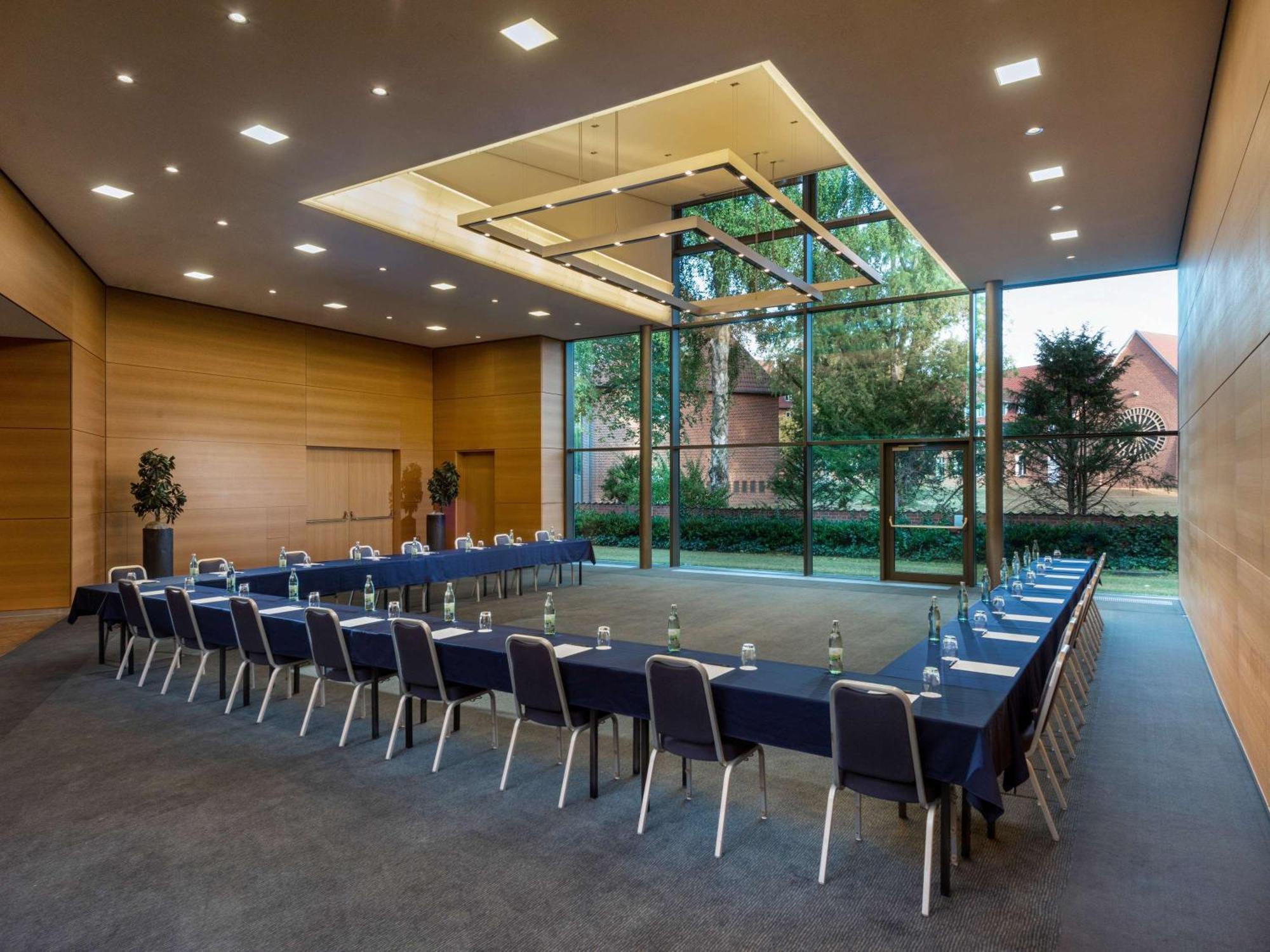Movenpick Hotel Munster Am Aasee Exterior photo