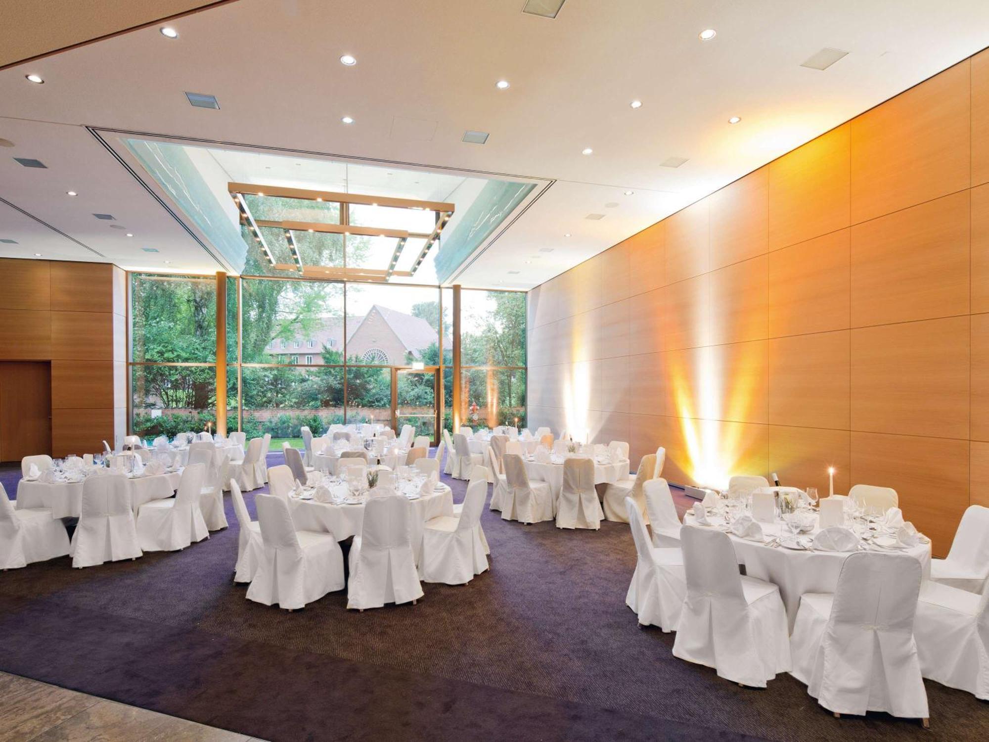 Movenpick Hotel Munster Am Aasee Exterior photo